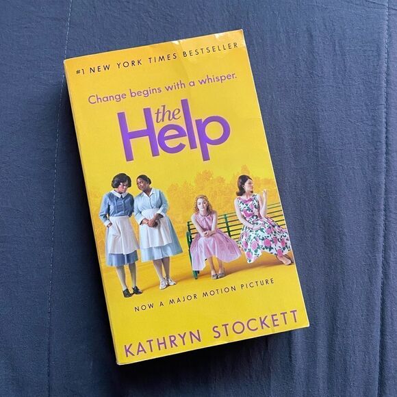 The Help Book by Kathryn Stockett - Picture 1 of 5